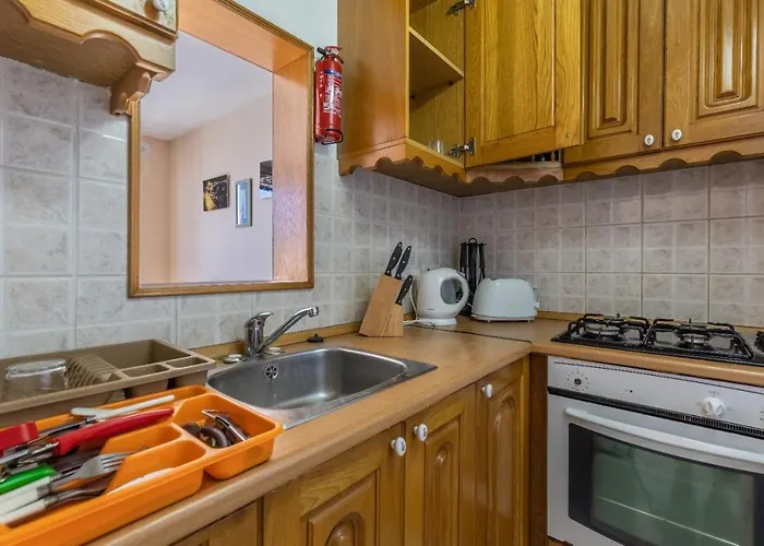 Nice Seaview Apt At St Paul\'S Bay